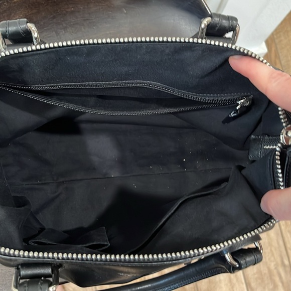 Perfect! Perfect! Coach Legacy Leather Molly Bag - Picture 14 of 16